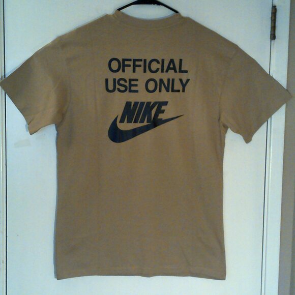 NEW NIKE NSW "Official Use Only Max 90 Tee" MEN'S BEIGE T-SHIRT SMALL HJ0774-297 - Picture 7 of 8
